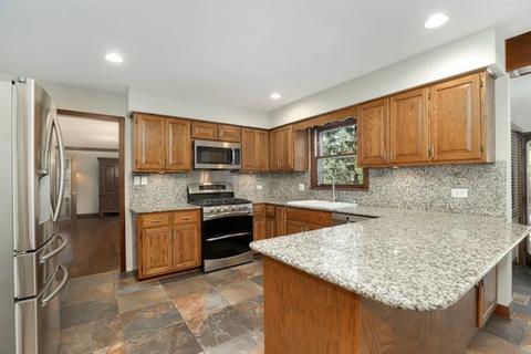 2112 N Summit St, Wheaton, IL 60187 photo 10