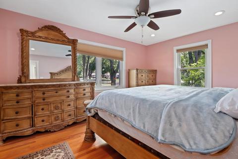 16 N Elm St, Mount Prospect, IL 60056 photo 17