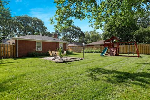 16 N Elm St, Mount Prospect, IL 60056 photo 25