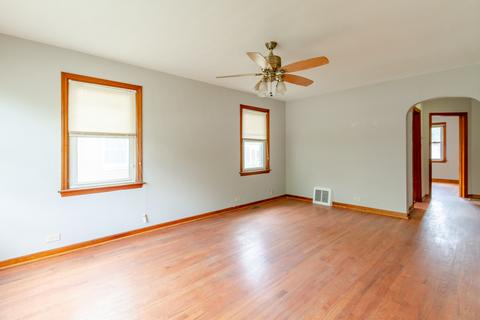 3321 Madison St, Lansing, IL 60438 photo 2