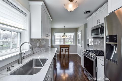 310 S Gables Blvd, Wheaton, IL 60187 photo 3
