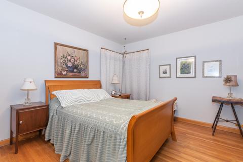529 Ryerson Ave, Elgin, IL 60123 photo 6