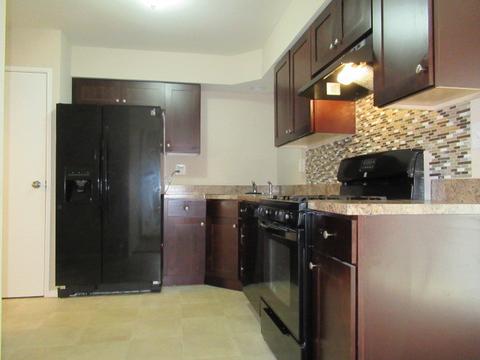388 Poplar Dr, Wheeling, IL 60090 photo 4