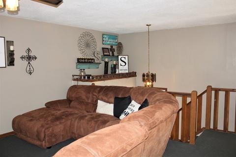 602 Valley Dr, Morrison, IL 61270 photo 3