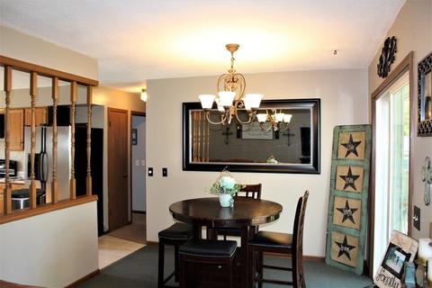 602 Valley Dr, Morrison, IL 61270 photo 8