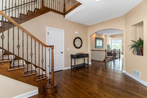 26640 W Red Apple Rd, Plainfield, IL 60585 photo 3