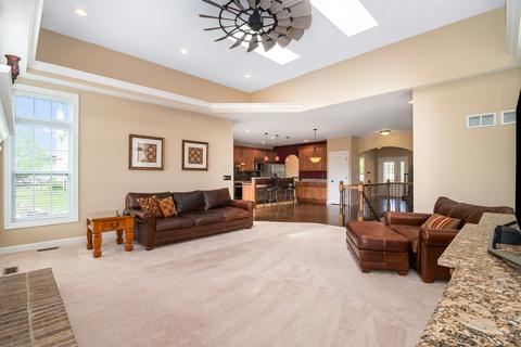 26640 W Red Apple Rd, Plainfield, IL 60585 photo 6