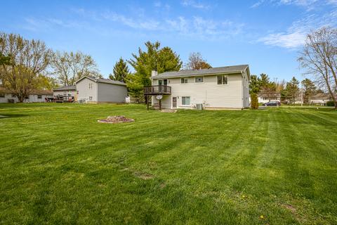 8007 Walker St, Harvard, IL 60033 photo 22
