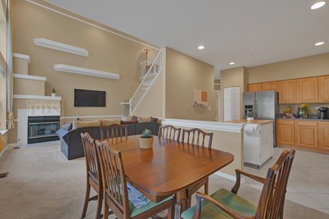 111 Commons Ct, Wheeling, IL 60090 photo 7