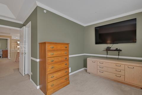 111 Commons Ct, Wheeling, IL 60090 photo 22