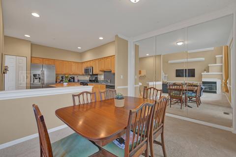 111 Commons Ct, Wheeling, IL 60090 photo 10