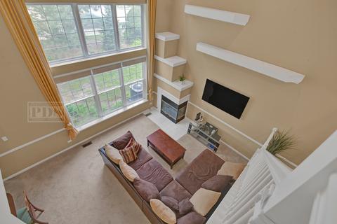 111 Commons Ct, Wheeling, IL 60090 photo 27