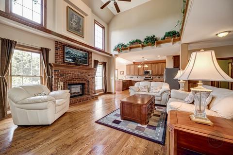 26205 W Milestone Dr, Plainfield, IL 60585 photo 8