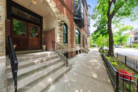 836 W Wrightwood Ave #1, Chicago, IL 60614 photo 2