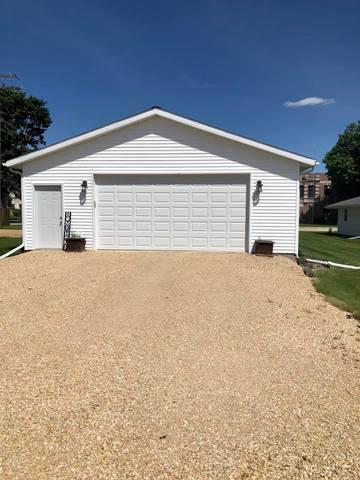 108 E Van Buren St, Ohio, IL 61349 photo 13
