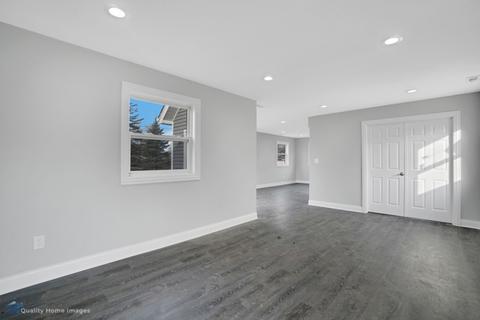 16130 Springfield Ave, Markham, IL 60428 photo 12