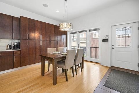 539 N Artesian Ave, Chicago, IL 60612 photo 6