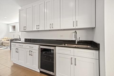 539 N Artesian Ave, Chicago, IL 60612 photo 25