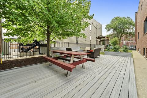 539 N Artesian Ave, Chicago, IL 60612 photo 40