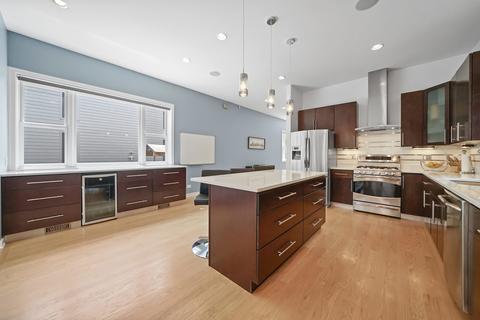 539 N Artesian Ave, Chicago, IL 60612 photo 5