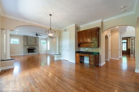 373 E Laurel Ave, Elmhurst, IL 60126 photo 6