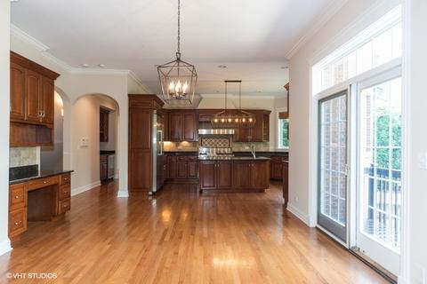 373 E Laurel Ave, Elmhurst, IL 60126 photo 9
