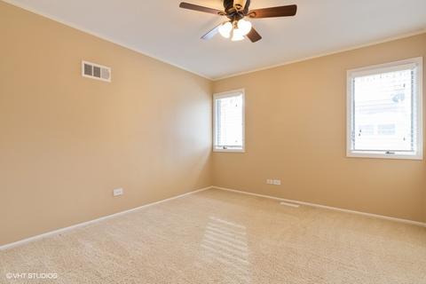 370 Cornell Ave, Des Plaines, IL 60016 photo 12