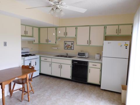 1073 Cascade Dr, Aurora, IL 60506 photo 3