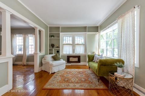 431 Western Ave, Wheaton, IL 60187 photo 3