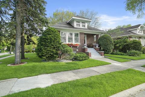 225 E Quincy St, Riverside, IL 60546 photo 2