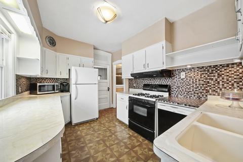 225 E Quincy St, Riverside, IL 60546 photo 10