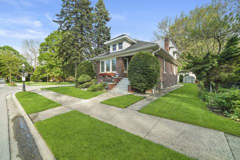 225 E Quincy St, Riverside, IL 60546 photo 3