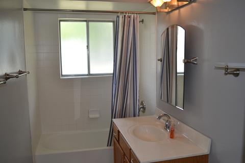 1396 Wing St #2, Elgin, IL 60123 photo 11