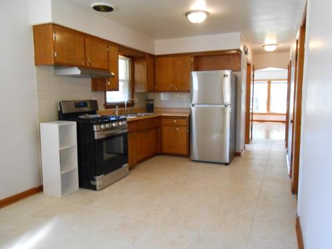 2914 E 98th St, Chicago, IL 60617 photo 9