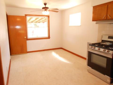 2914 E 98th St, Chicago, IL 60617 photo 8