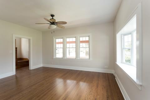 161 E North Ave, Elmhurst, IL 60126 photo 2
