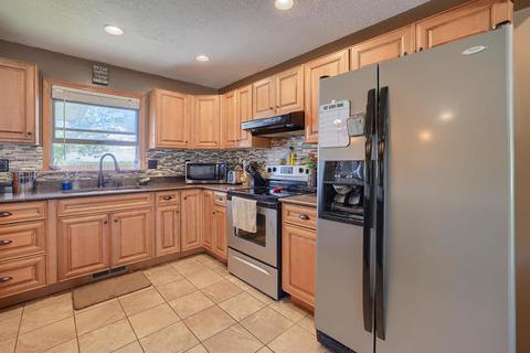 13 Southview Dr, Sidney, IL 61877 photo 22