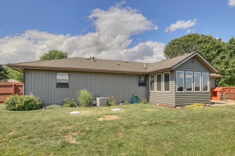 13 Southview Dr, Sidney, IL 61877 photo 6