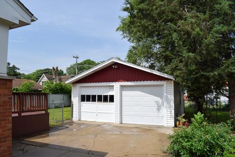 1356 S 5th Ave, Des Plaines, IL 60018 photo 28
