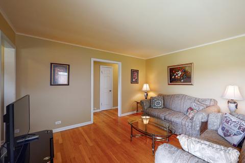 1356 S 5th Ave, Des Plaines, IL 60018 photo 5