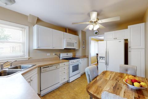 1356 S 5th Ave, Des Plaines, IL 60018 photo 7