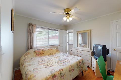 1356 S 5th Ave, Des Plaines, IL 60018 photo 13