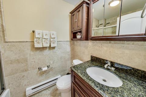 71 E Division St #803, Chicago, IL 60610 photo 21