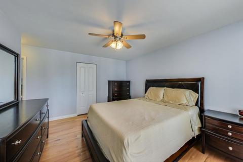 71 E Division St #803, Chicago, IL 60610 photo 25