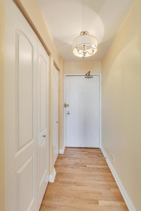 71 E Division St #803, Chicago, IL 60610 photo 6