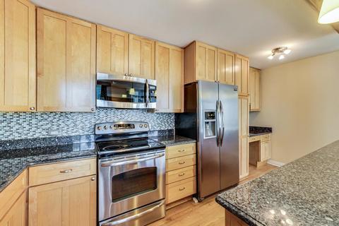 71 E Division St #803, Chicago, IL 60610 photo 15