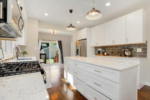 1409 E Walnut Ave, Des Plaines, IL 60016 photo 22