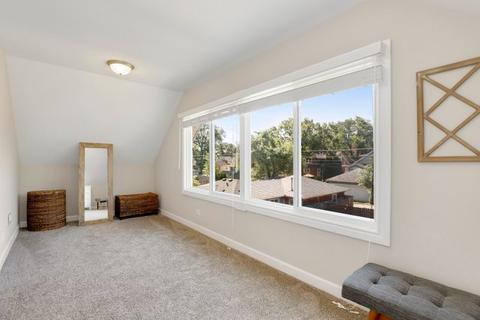 1409 E Walnut Ave, Des Plaines, IL 60016 photo 30