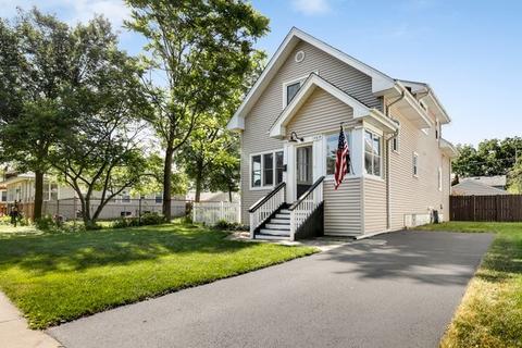 1409 E Walnut Ave, Des Plaines, IL 60016 photo 1