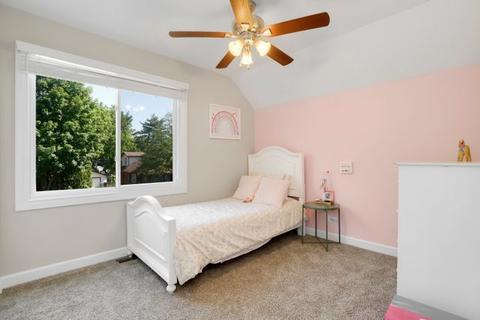 1409 E Walnut Ave, Des Plaines, IL 60016 photo 34